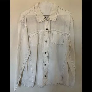 Chico’s White Cotton Blazer with black stitching - Large